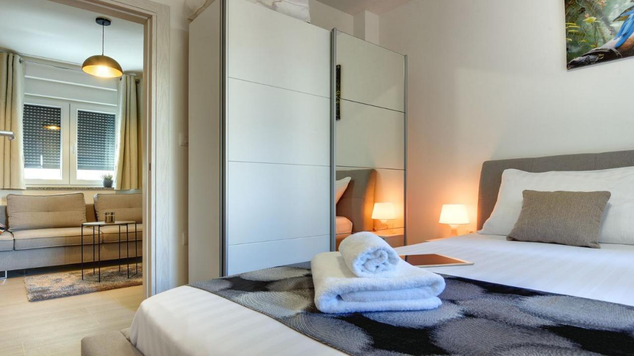 Exclusive Pula City Apartments エクステリア 写真