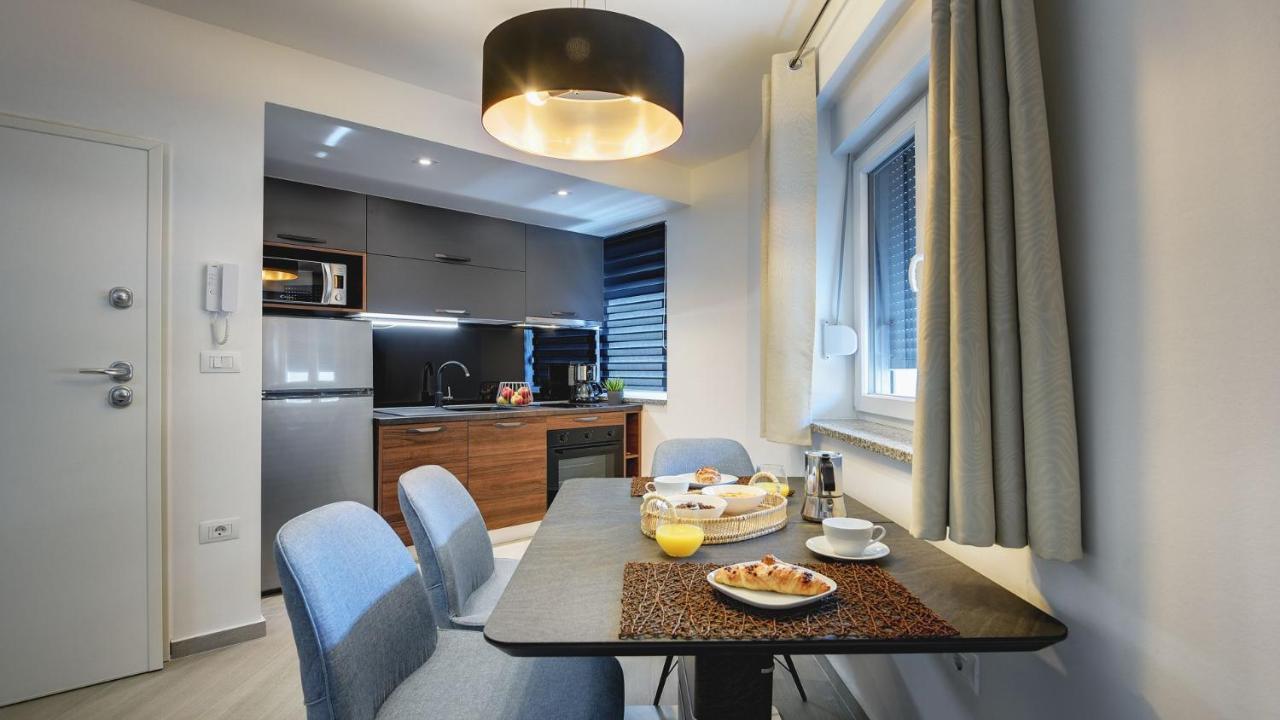 Exclusive Pula City Apartments エクステリア 写真