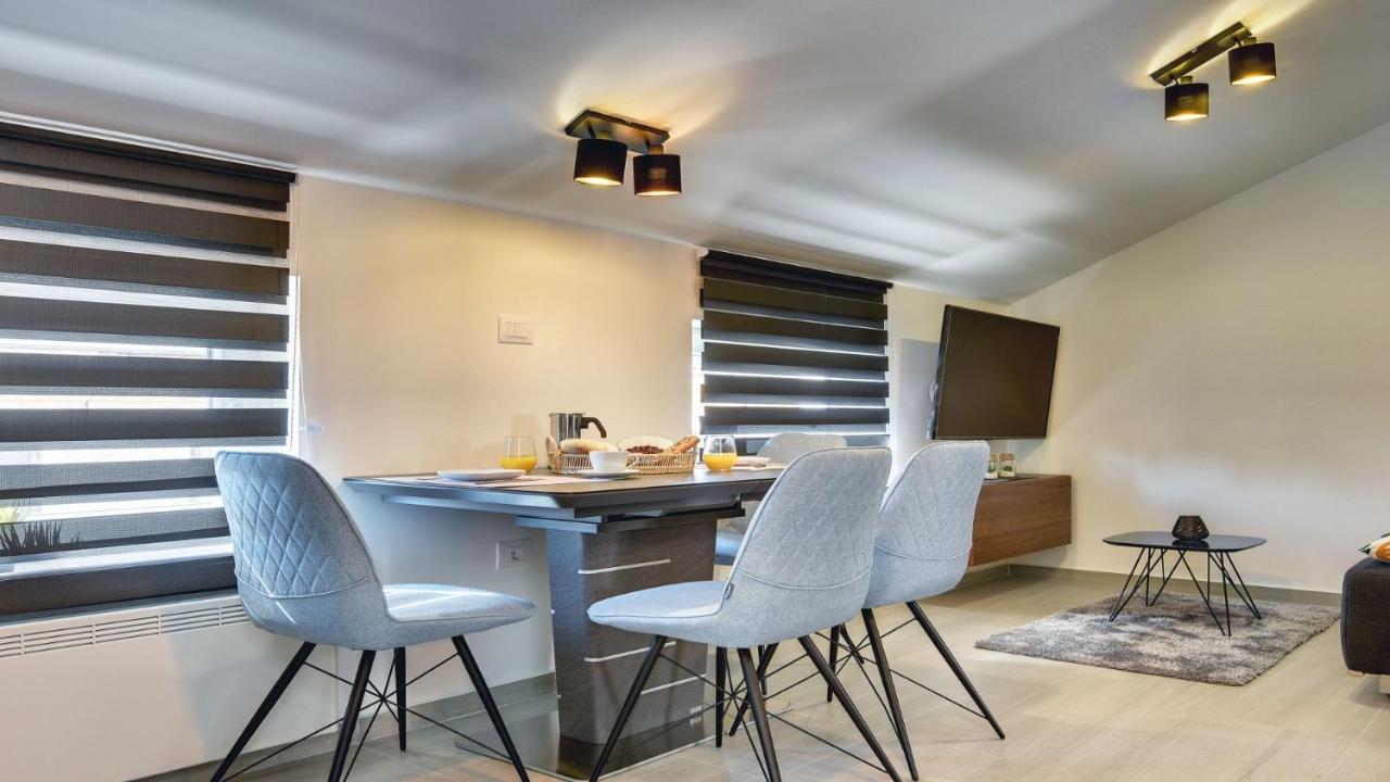 Exclusive Pula City Apartments エクステリア 写真