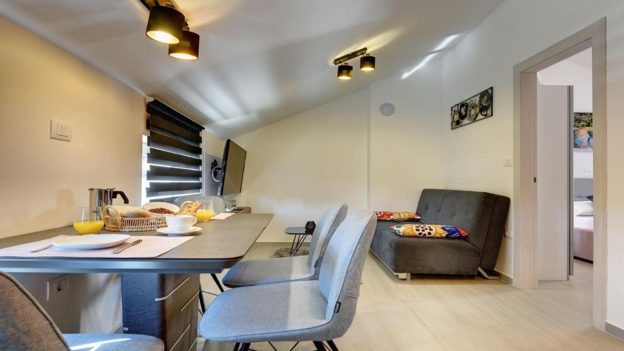 Exclusive Pula City Apartments エクステリア 写真