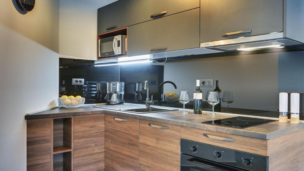 Exclusive Pula City Apartments エクステリア 写真