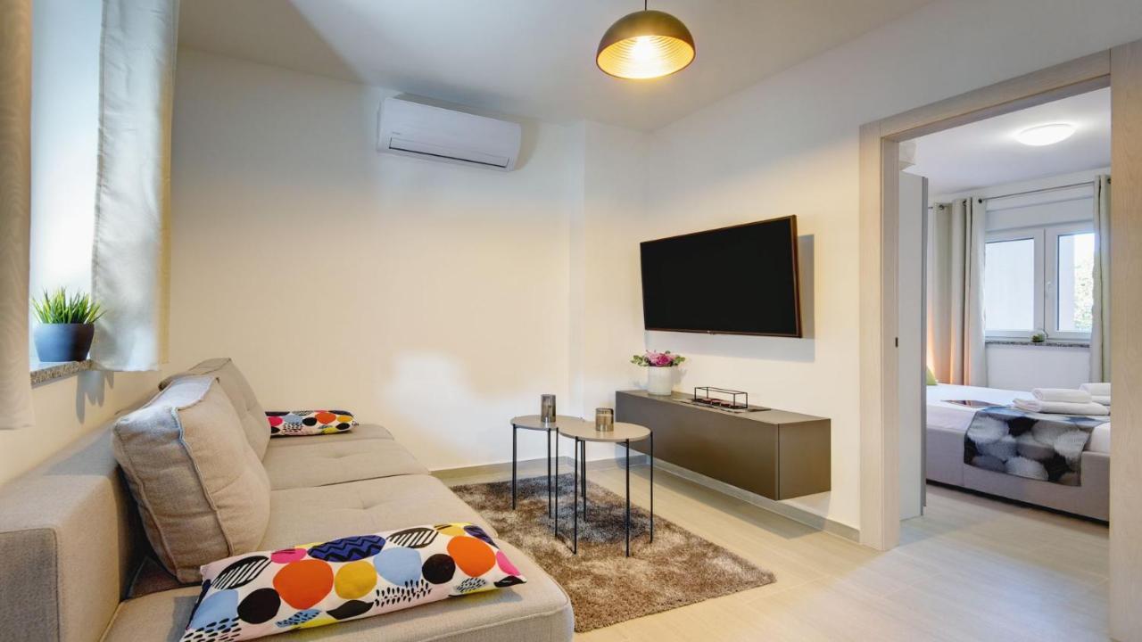 Exclusive Pula City Apartments エクステリア 写真