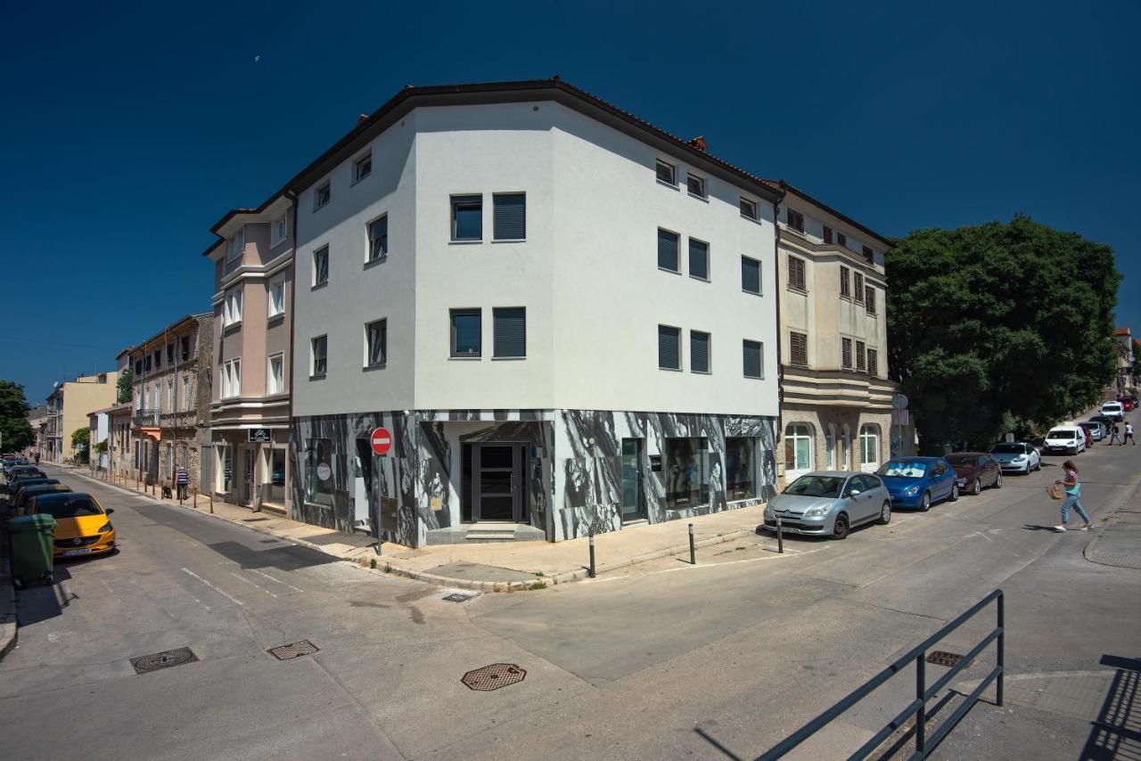 Exclusive Pula City Apartments エクステリア 写真